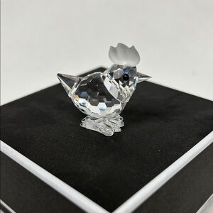 Vintage 1 1/4”  SWAROVSKI “Mini Hen” black eyes crystal figurine